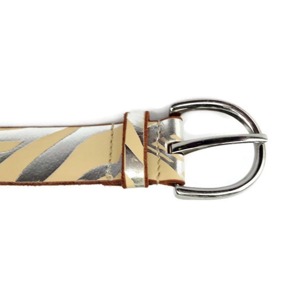 Armani Exchange Leather Pale Yellow Metallic Silver Belt Silver Tone Buckle L main image 4